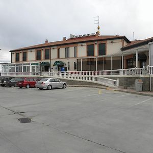 Hostal Las Fuentes Hotell Arévalo Exterior photo