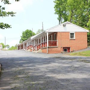 Penn Amish Motel Denver Exterior photo