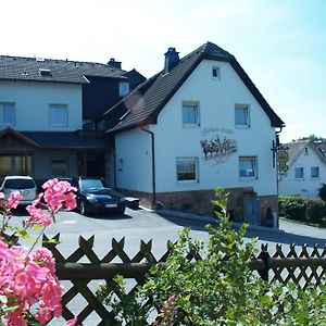 Pension Löffler Hotell Steinbach am Wald Exterior photo