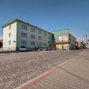 Karet Obiekt Hotelowy Skoczów Exterior photo