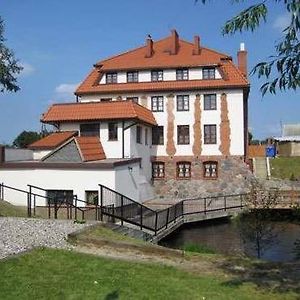 Pensjonat Bobrowy Dwor Bed and Breakfast Szelków Stary Exterior photo