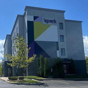 Spark By Hilton Erie Hotell Exterior photo