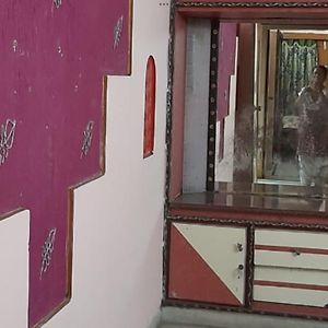 Sree Satya Nivas Opp. Sbi Srinagar Vizag Lägenhet Visakhapatnam Exterior photo