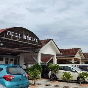 Villa Medina @ Sepang Gold Coast Kampong Bagan Lalang Exterior photo