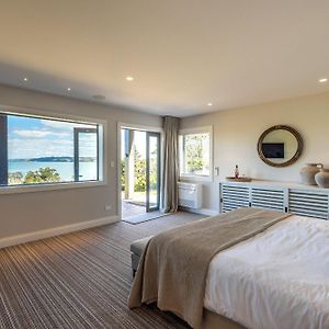 The Keep, With Panoroma Bay Views And Perfect For Couples Lägenhet Rocky Bay Exterior photo