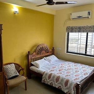 Flats & Service Apartments &Rooms Kozhikode Exterior photo