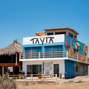 Tayta Surf House Lägenhet Lobitos Exterior photo