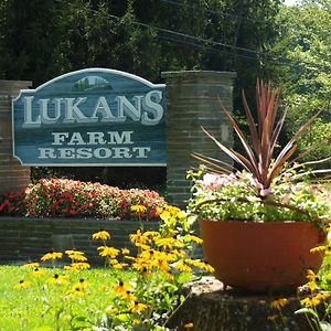 Lukans Farm Resort Hawley Exterior photo