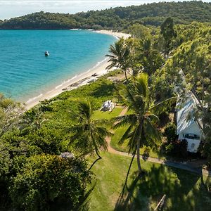 Great Keppel Island Hideaway Hotell Exterior photo