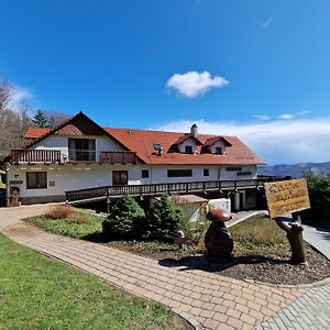 Wellness Hotel Chata Jana Lopeník Exterior photo