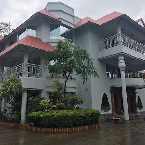 Penthouse In Sylhet Lägenhet Exterior photo