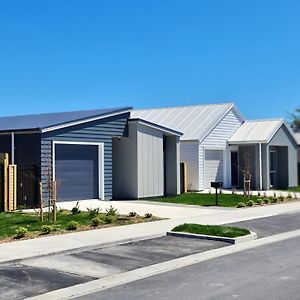 Brand New & Cosy In Kapiti - New 3-Bedrooms 4-Beds In Paraparaumu Exterior photo