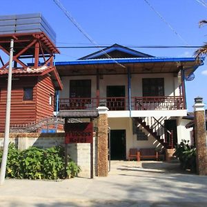 Lady Princess Hotel Nyaungshwe Exterior photo