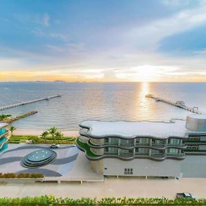 Symphony Of The Sea Hotel Bangsaen Exterior photo