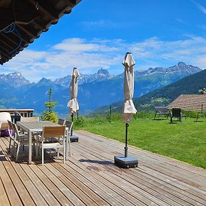 Sweet & Cosy Chalet In The Heart Of The Swiss Alps Lägenhet Troistorrents Exterior photo