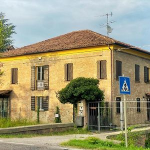 A Casa Di Maica Bed and Breakfast Ferrara Exterior photo