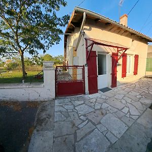 L 'Albizia Villa Chauvigny Exterior photo