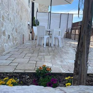 Brunello Con Veranda E Piscina Condivisa Lägenhet Santa Lucia  Exterior photo