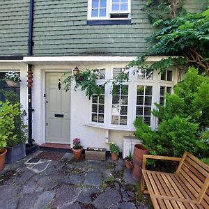 Wimbledon Village Cottage London Exterior photo