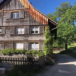 Ursprungshaus - Nuss Und Traube Lägenhet Dornbirn Exterior photo