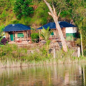 Mutanda Eco Community Center Hotell Kisoro Exterior photo