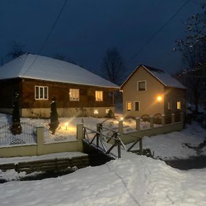 Cottage house Podobovets Exterior photo