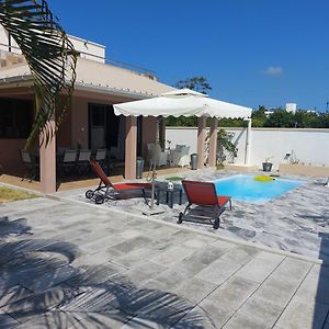 Villa Le Mahe, Mahebourg Beau Vallon Exterior photo