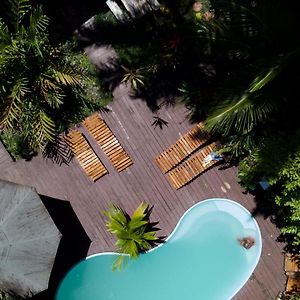 Socialtel Red Frog Hotell Bocas del Toro Exterior photo