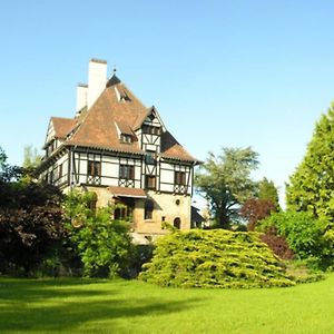 Manoir De La Graviere Bed and Breakfast Mouzon  Exterior photo