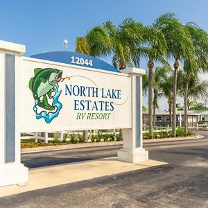 North Lake Estates Hotell Moore Haven Exterior photo