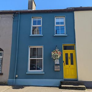 White Birds Townhouse In Sligo Town Center Lägenhet Exterior photo