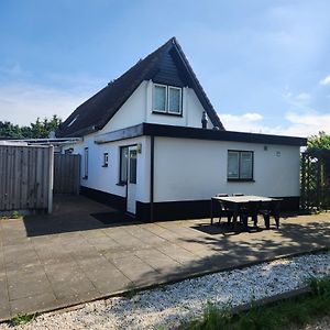 Heerlijk Halfvrijstaande Woning Lägenhet Hierden Exterior photo