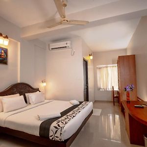 Hotel Geethu International Poovar Exterior photo