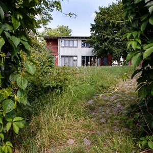 Oeko-Hotel Neustrelitz Exterior photo