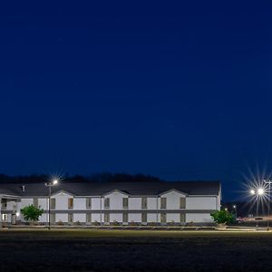 Days Inn By Wyndham Grayson Exterior photo