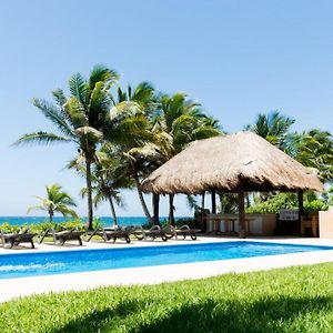 Ocean Front Condominium Puerto Aventuras Exterior photo