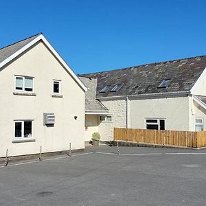 Glyntawe Outdoor Centre Hotell Pen-y-cae  Exterior photo