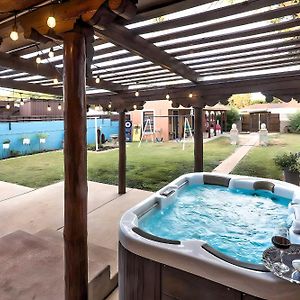 Pet-Friendly Clovis Home Yard, Pergola And Hot Tub Exterior photo