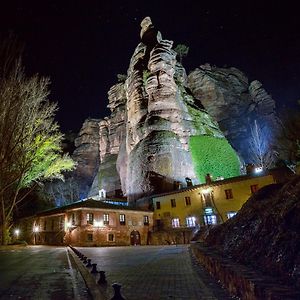 Hospederia Virgen De La Hoz Hotell Corduente Exterior photo