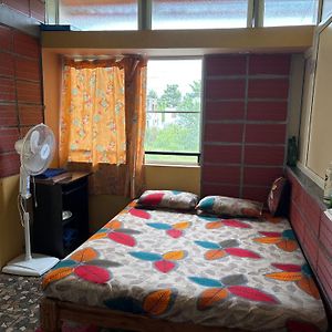 Decent Couples & Decent Friends Room Chāmundi Exterior photo