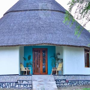 Wild Palace Murchison Falls Hotell Pakwach Exterior photo