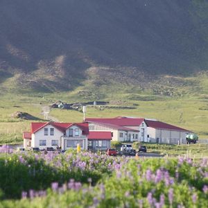 Lysuholl Hotell Snæfellsbær Exterior photo