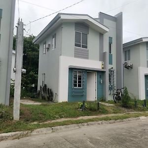 One Bedroom Private Space For Family & Friends Talisay  Exterior photo