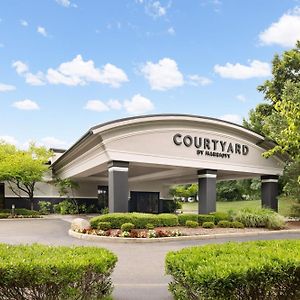 Courtyard Montvale Hotell Exterior photo