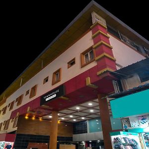 Super Townhouse Gajuwaka Near Cmr Mall Hotell Visakhapatnam Exterior photo