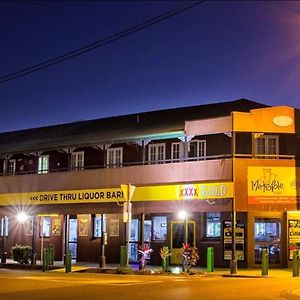 Hotel Metropole Proserpine Exterior photo