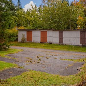 Lakefront 10Br Retreat W Sauna Villa White Lake Exterior photo