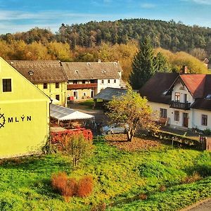 Pivovar Mlyn Hotell Štětí Exterior photo