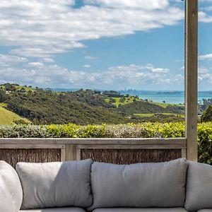 Woodside Vista - Waiheke Island Holiday Home Rocky Bay Exterior photo