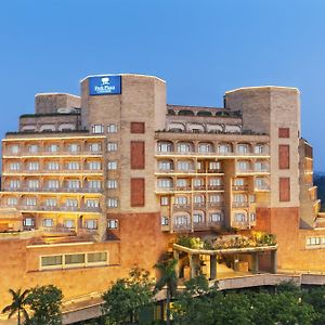 Park Plaza, Ludhiana Hotell Exterior photo